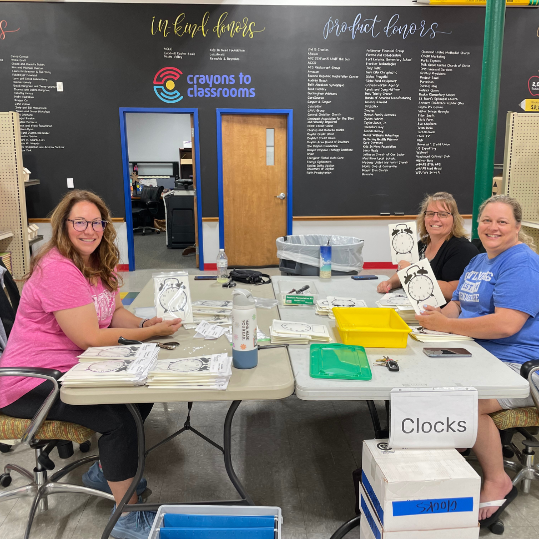 Local Teachers Volunteer for Make & Take Days Making 1,700 Products